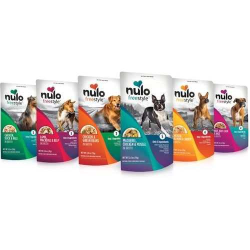 Nulo, FreeStyle Meaty Pouches Chicken, Duck & Kale, Pollo + Pato + Col Rizada en Caldo, Perros, 80 g × 24 bolsas