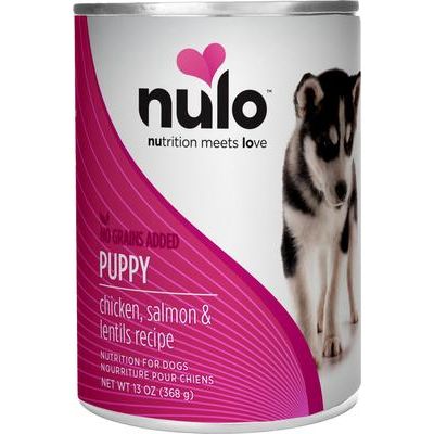 Nulo, FreeStyle Paté Puppy Chicken, Salmon & Lentils, Pollo + Salmón + Lentejas con DHA, Sin Granos, Cachorros, 369 g × 12 latas