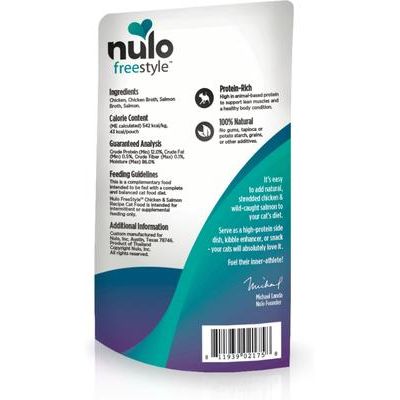 Nulo, FreeStyle Meaty Pouches Chicken & Salmon, Pollo + Salmón en Caldo para Hidratación, Gatos, 80 g × 24 bolsas