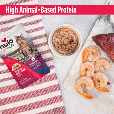 Nulo, FreeStyle Meaty Pouches Yellowfin Tuna & Shrimp, Atún Aleta Amarilla + Camarón en Caldo para Hidratación y Topper, Gatos, 80 g × 24 bolsas