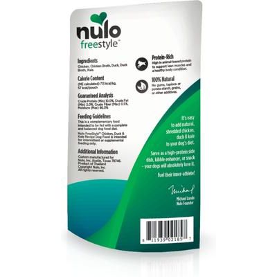 Nulo, FreeStyle Meaty Pouches Chicken, Duck & Kale, Pollo + Pato + Col Rizada en Caldo, Perros, 80 g × 24 bolsas
