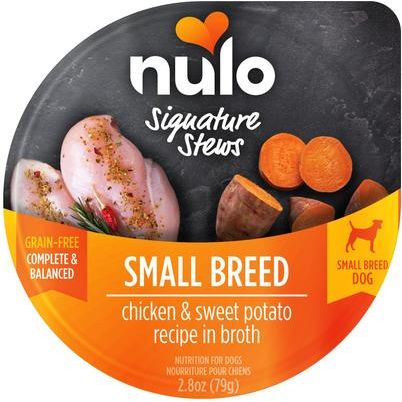 Nulo, Signature Stews Small Breed, alimento húmedo sin granos para perros de raza pequeña, varios sabores, 79 g × 24 tazas